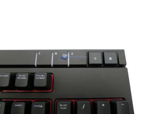 Corsair-Gaming-STRAFE-10