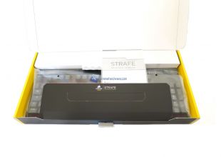 Corsair-Gaming-STRAFE-5
